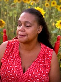 photo of Robin L. Snead